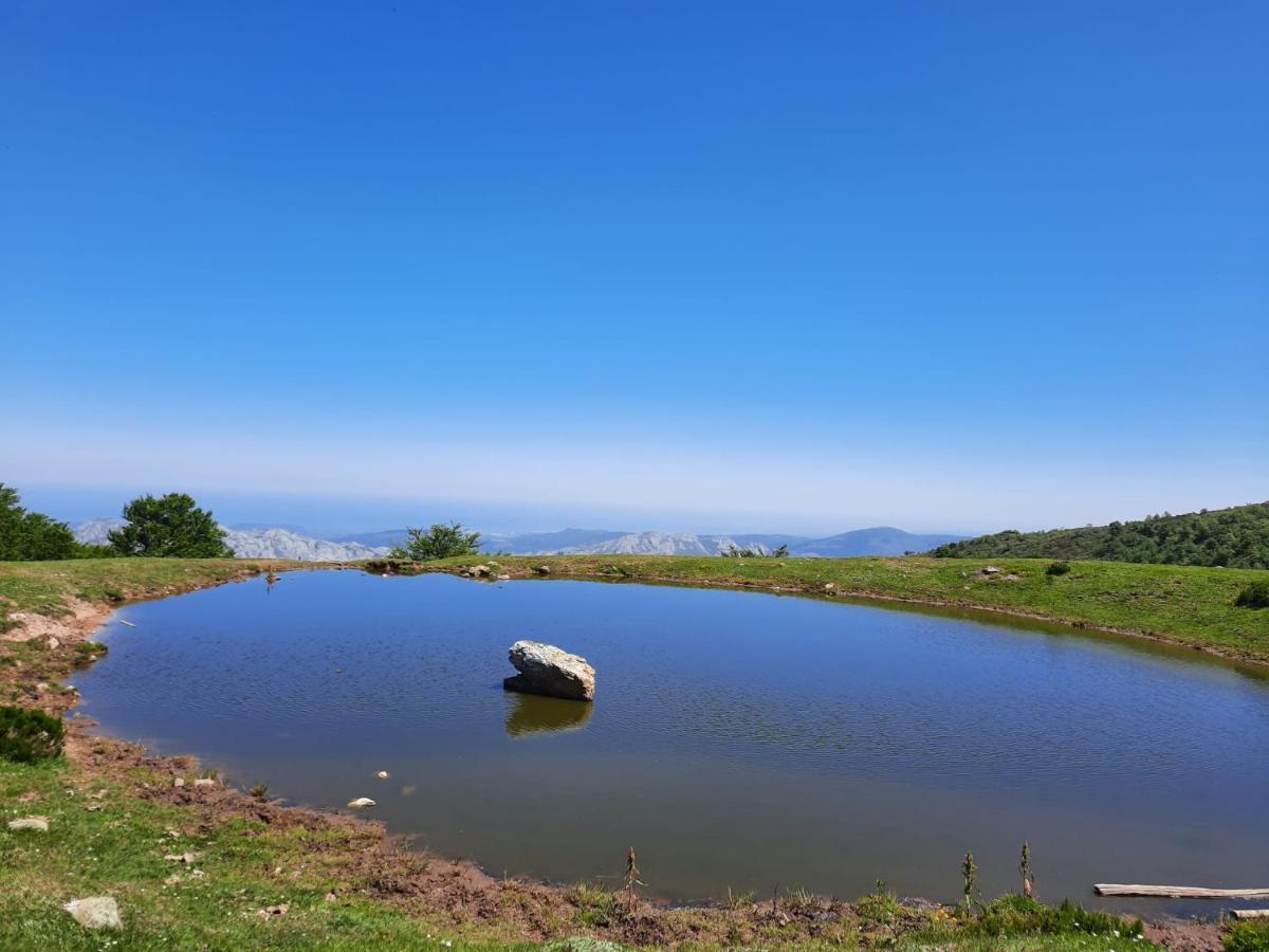 Hosteria Picos De Europa Potes Esterno foto