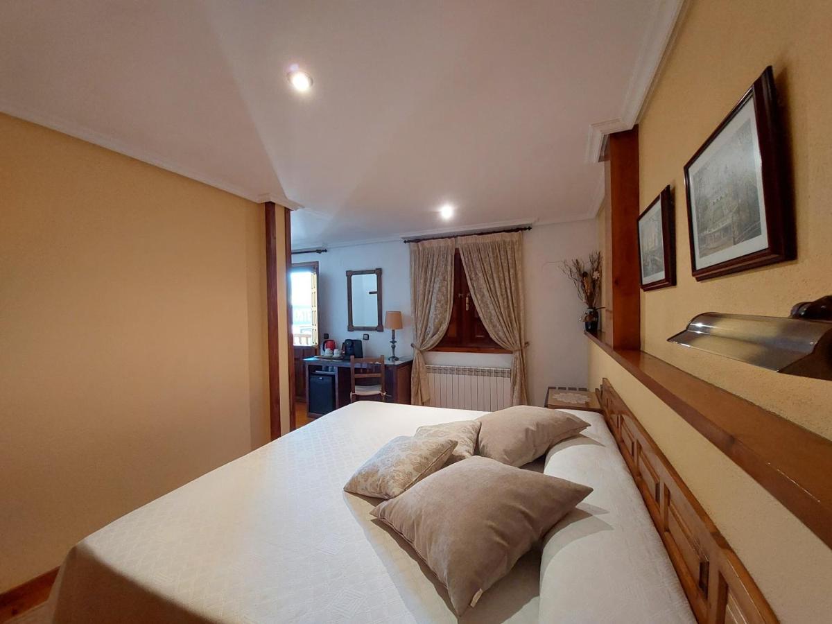 Hosteria Picos De Europa Potes Esterno foto