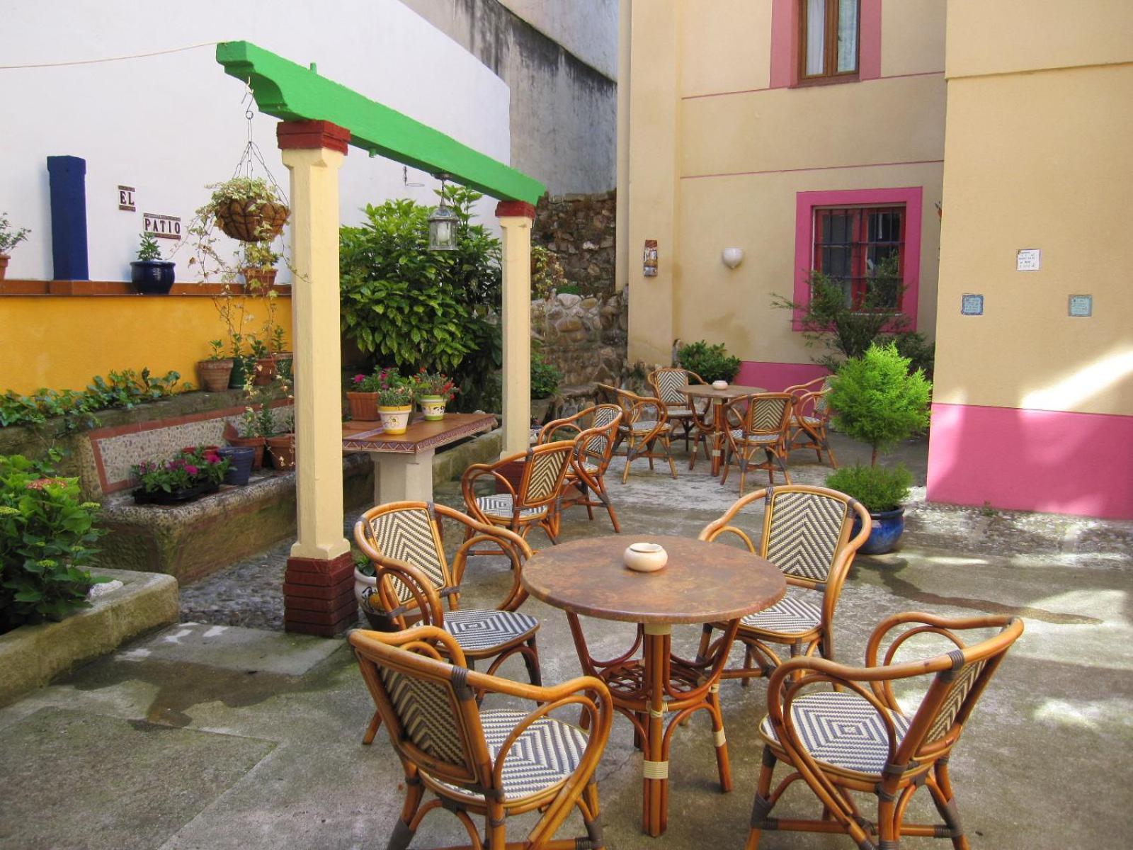 Hosteria Picos De Europa Potes Esterno foto