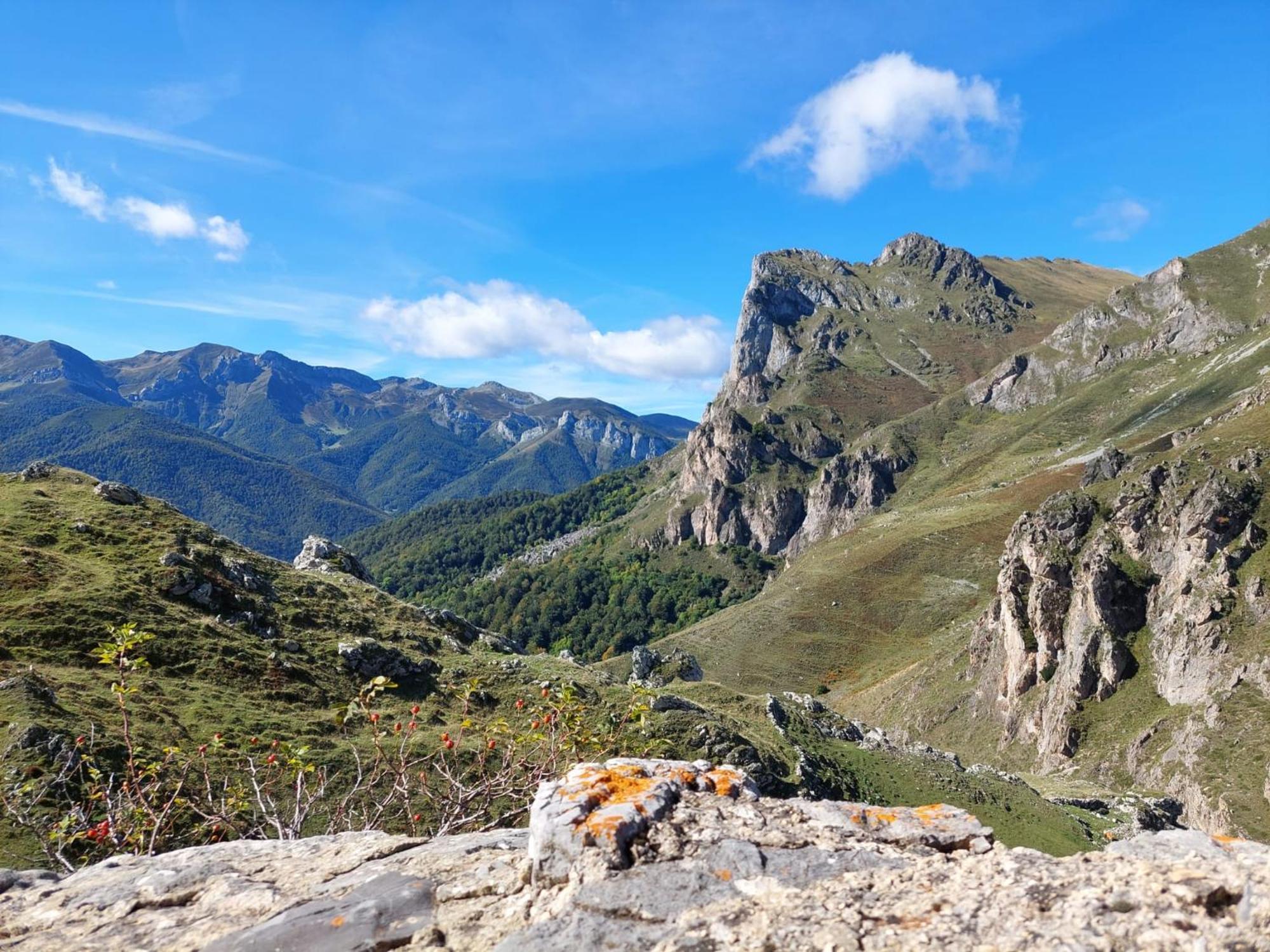 Hosteria Picos De Europa Potes Esterno foto